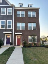 6947 Farragut Dr in Bryans Road, MD - Building Photo
