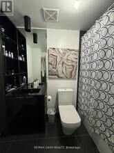70 Temperance St in Toronto, ON - Building Photo - Building Photo