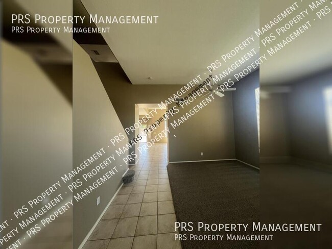 819 E Leo Pl in Chandler, AZ - Foto de edificio - Building Photo