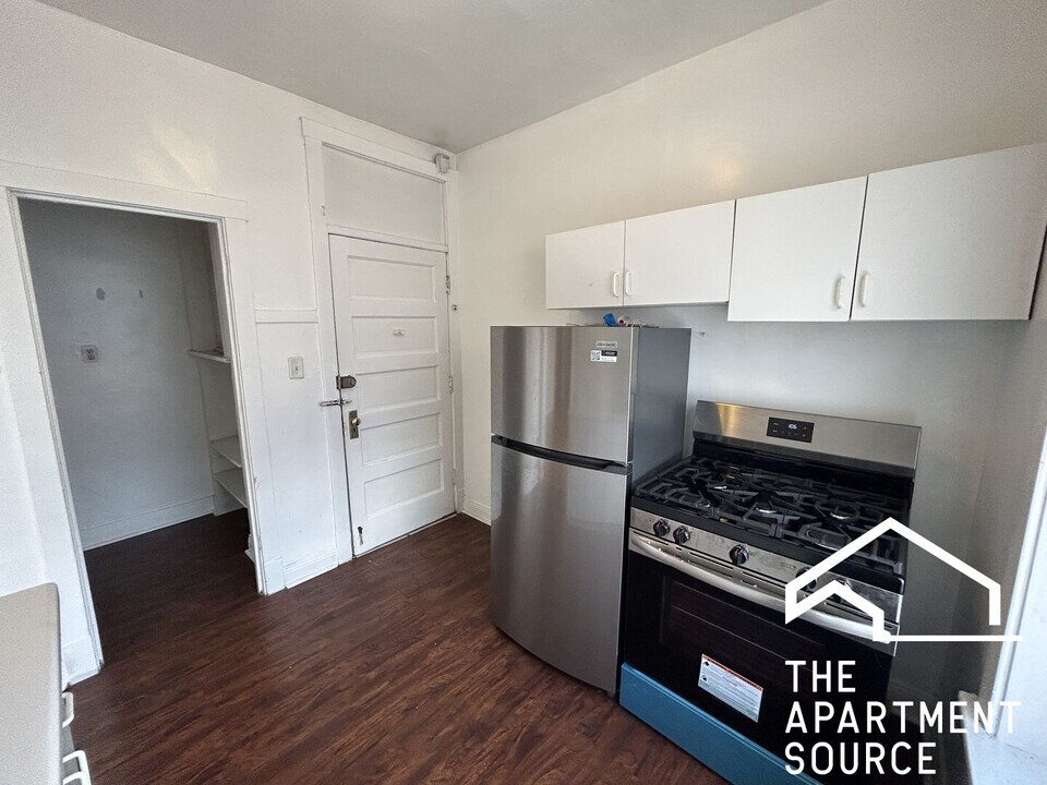4404 N Winchester Ave in Chicago, IL - Building Photo