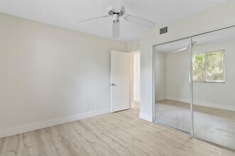 610 Gardens Dr in Pompano Beach, FL - Building Photo - Building Photo