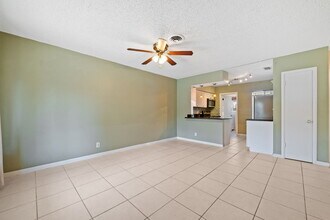2433 NW 9th Ter, Unit 2433 NW 9th Ter in Wilton Manors, FL - Building Photo - Building Photo
