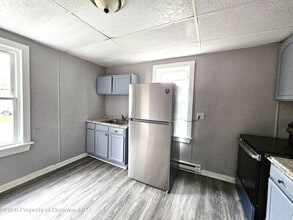 351 Main St in Carbondale, PA - Building Photo - Building Photo