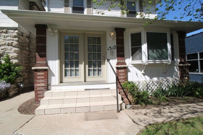 property at 1312 W 39th St