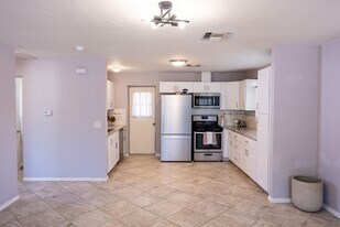 11451 W Tortolita St in Marana, AZ - Building Photo