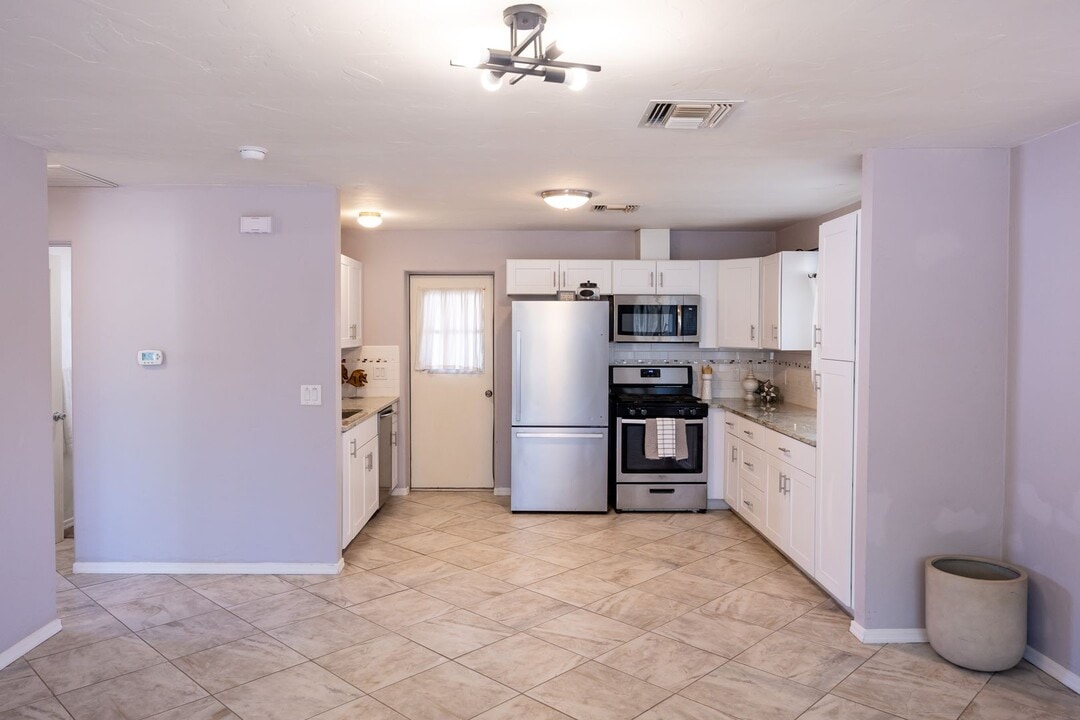 11451 W Tortolita St in Marana, AZ - Building Photo