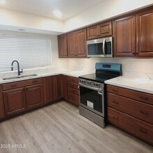 3137 W Wescott Dr in Phoenix, AZ - Building Photo - Building Photo