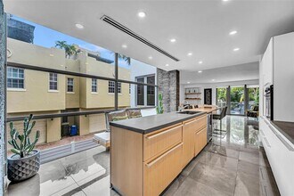 1511 NE 4th Pl in Fort Lauderdale, FL - Building Photo - Building Photo