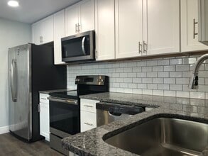 11 Autumnwood Trl in Ormond Beach, FL - Foto de edificio - Building Photo