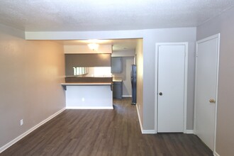 The Villas Dayton in Dayton, TX - Building Photo - Interior Photo