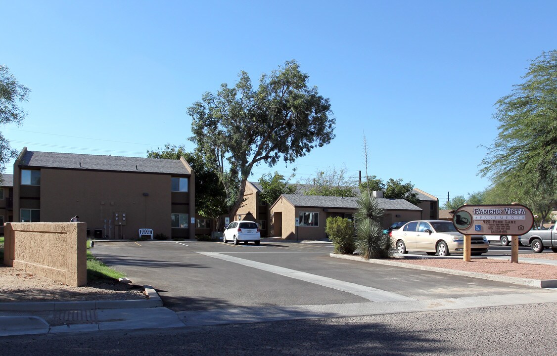 Rancho Vista in Wickenburg, AZ - Building Photo