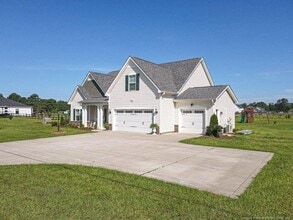 2935 Duck Pond Rd in Linden, NC - Building Photo - Building Photo
