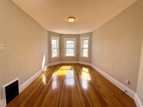42 Sudan St, Unit 3 in Boston, MA - Building Photo - Building Photo