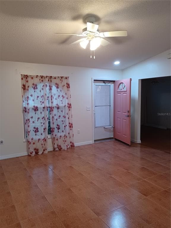 707 Dromedary Dr in Kissimmee, FL - Building Photo - Building Photo