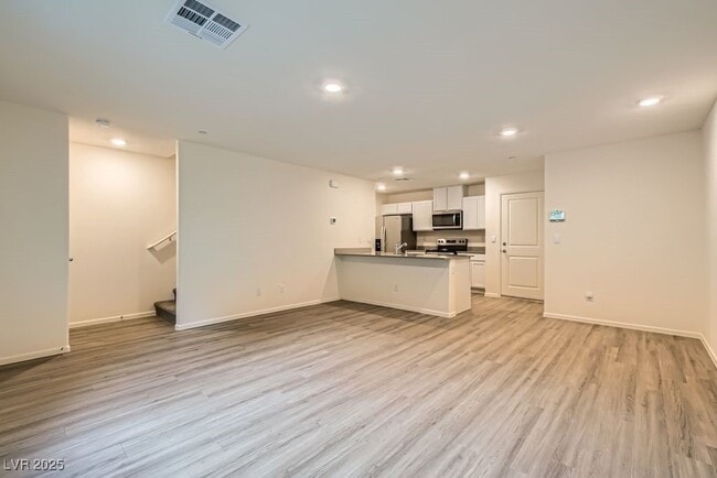 property at 4859 Wine Rdg Ave