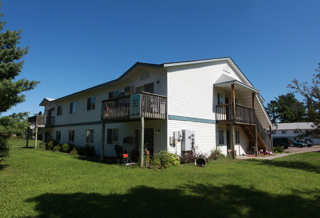 Riverwalk in Somerset, WI - Foto de edificio - Building Photo