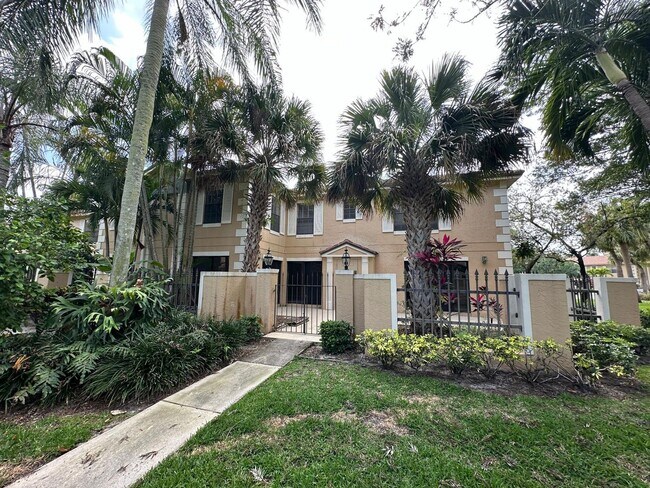 property at 356 Prestwick Cir
