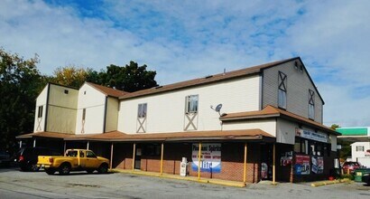 358 Mammoth Rd in Lowell, MA - Building Photo - Building Photo