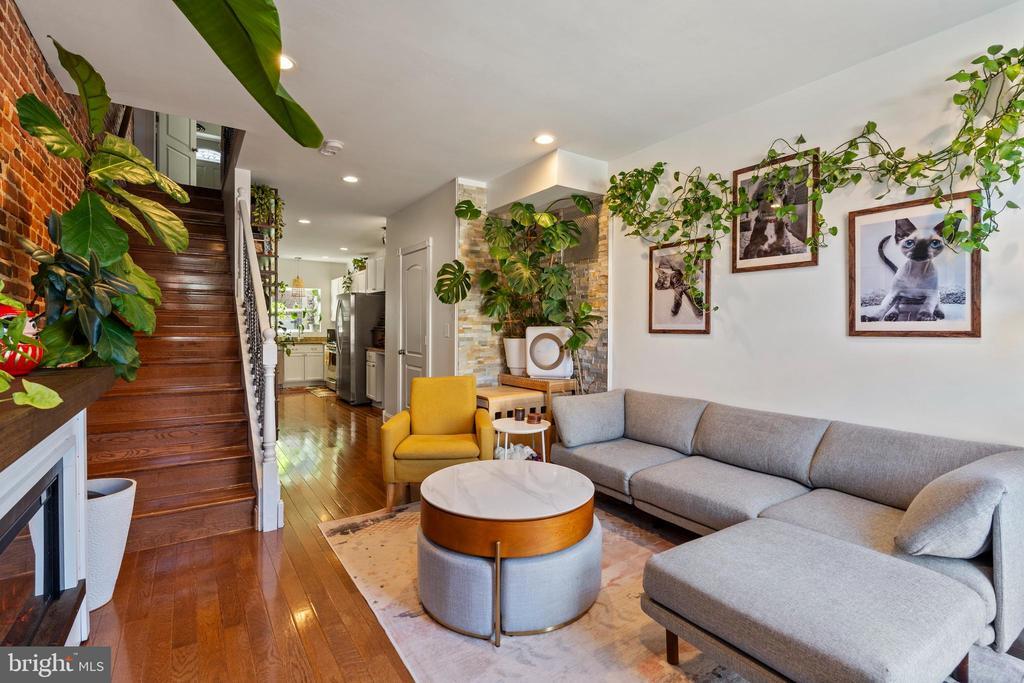 431 S Robinson St in Baltimore, MD - Building Photo