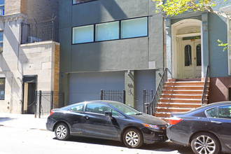 206 W 15th St in New York, NY - Building Photo - Building Photo