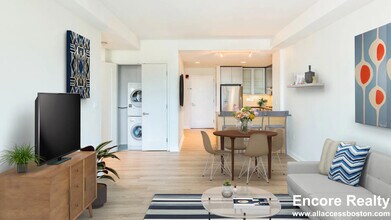 285 Third St. Unit 216 in Cambridge, MA - Foto de edificio - Building Photo