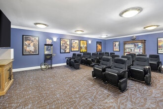 Gardens of Annapolis in Annapolis, MD - Foto de edificio - Building Photo