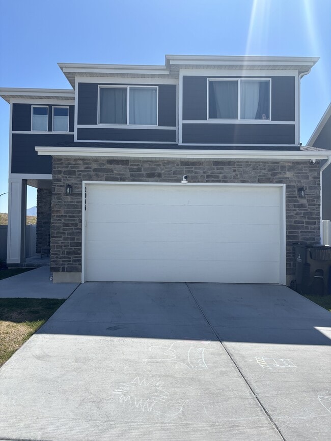 property at 2046 W Lydia Ln