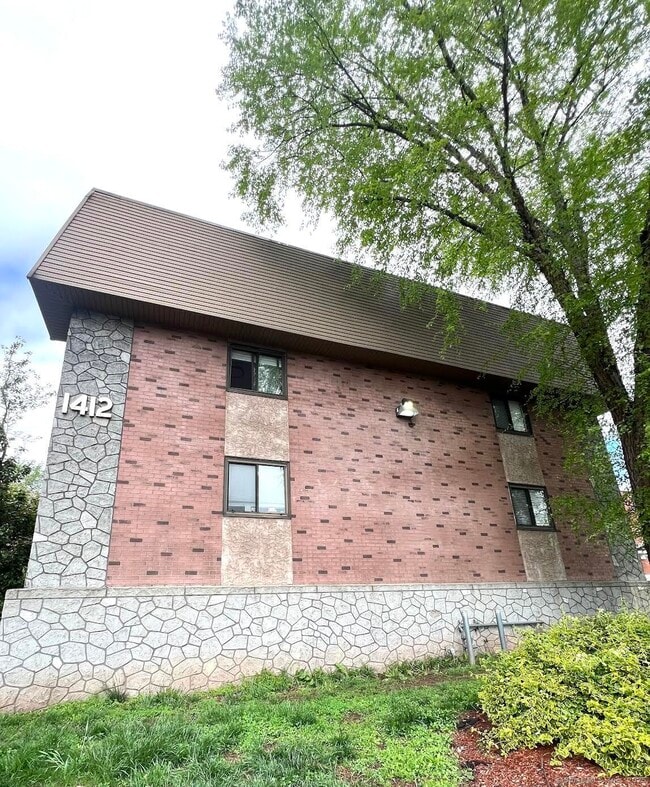 property at 1412 East St
