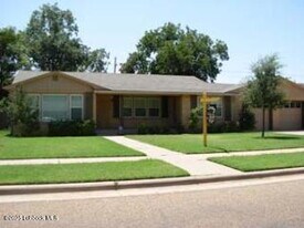 3115 32nd St in Lubbock, TX - Building Photo
