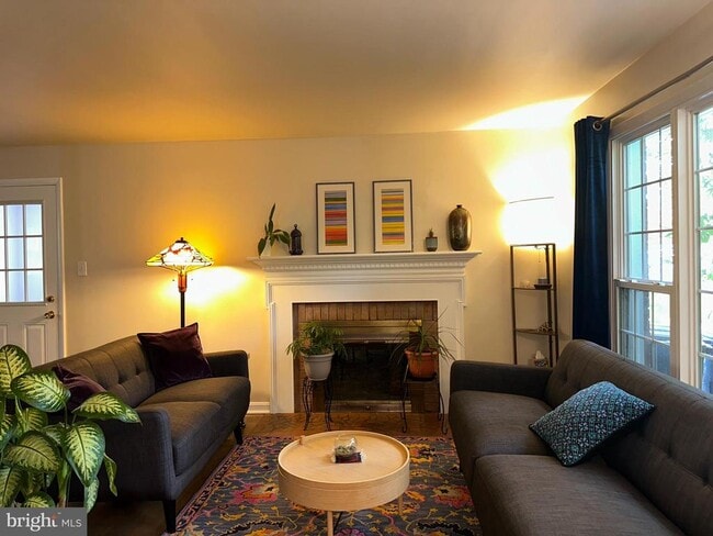 property at 1823 N Harrison St