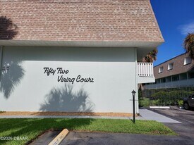 55 Vining Ct in Ormond Beach, FL - Building Photo