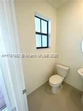 3338 W 112th St in Hialeah, FL - Building Photo - Building Photo