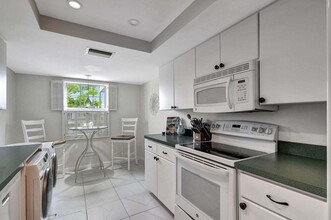 1251 Sugar Sands Blvd in West Palm Beach, FL - Building Photo - Building Photo
