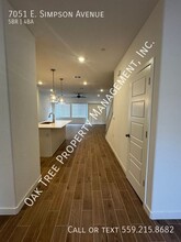 7051 E Simpson Ave in Fresno, CA - Building Photo - Building Photo