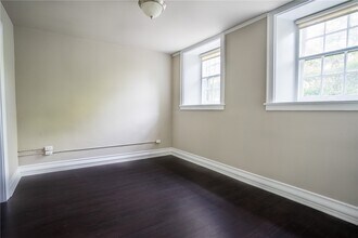 300 Alexander St in Rochester, NY - Building Photo - Building Photo