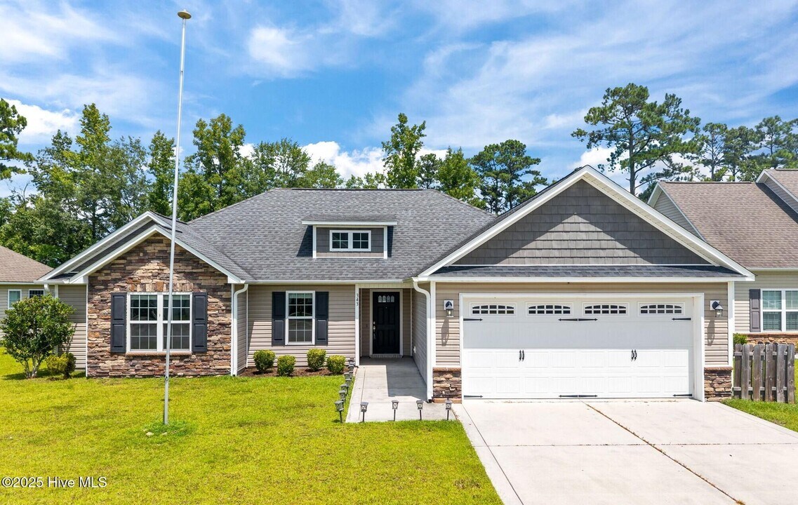343 Merin Height Rd in Jacksonville, NC - Building Photo