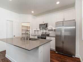 7615 Verona Loop in Olympia, WA - Building Photo - Building Photo