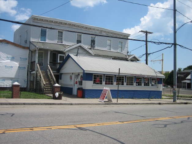 86-90 S Main St in Norwalk, CT - Building Photo