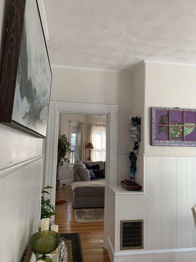 20 Dearborn St, Unit 1, Unit 1