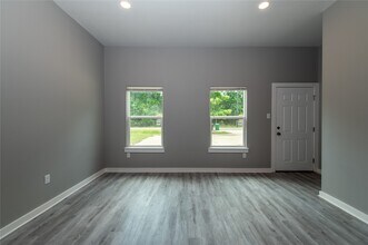 519 Magnolia Point Dr in Huffman, TX - Building Photo - Building Photo