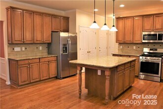 913 Lillieshall Rd in Waxhaw, NC - Building Photo - Building Photo