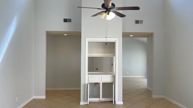 11231 Glenforest Dr in Montgomery, TX - Building Photo - Building Photo