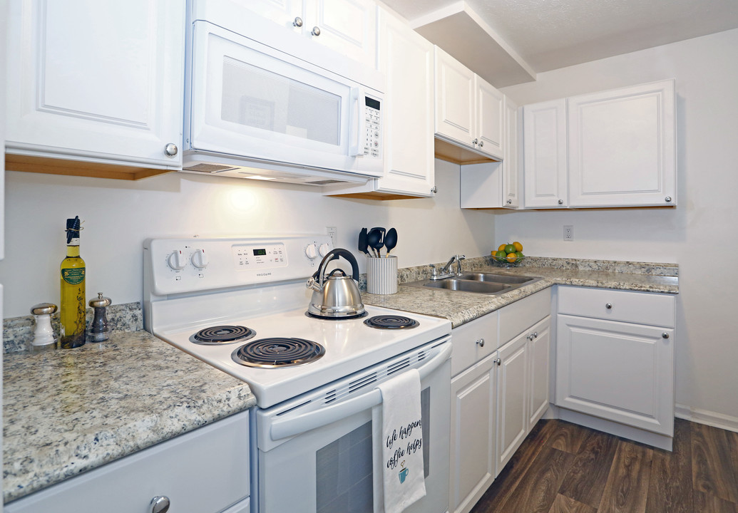 Residences at Fayetteville in Fayetteville, NC - Foto de edificio