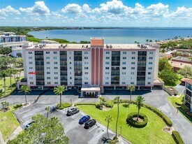 19029 US Hwy 19 N, Unit 9-301 in Clearwater, FL - Building Photo