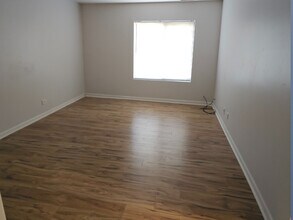 711 Tipperary Ct in Schaumburg, IL - Building Photo - Building Photo