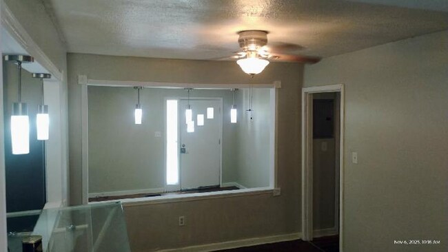 3735 California Ave in Jackson, MS - Foto de edificio - Building Photo