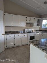 4381 N Lone Cactus Dr in Prescott Valley, AZ - Building Photo - Building Photo