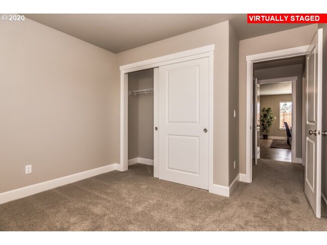 1907 NW Archer Dr in Hermiston, OR - Building Photo - Building Photo