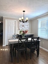 107 Lakelawn Dr in Winona Lake, IN - Building Photo - Building Photo