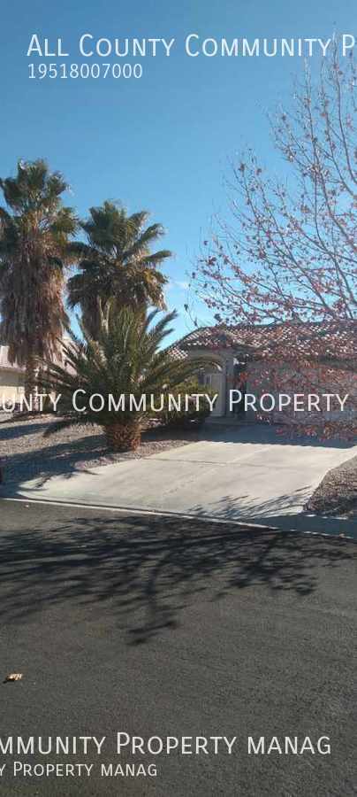 8613 Bolero Dr in Yucca Valley, CA - Building Photo - Building Photo